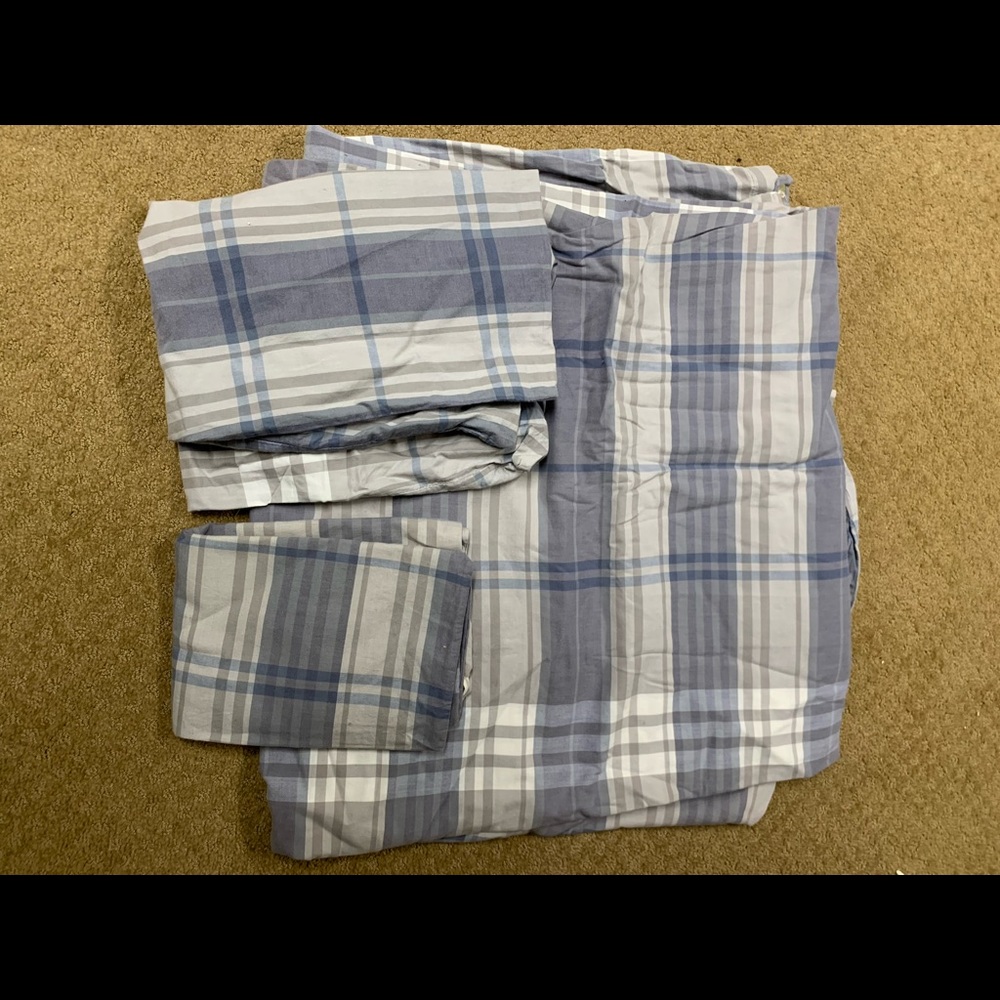 Pottery Barn full size duvet cover with 2 pillow shams